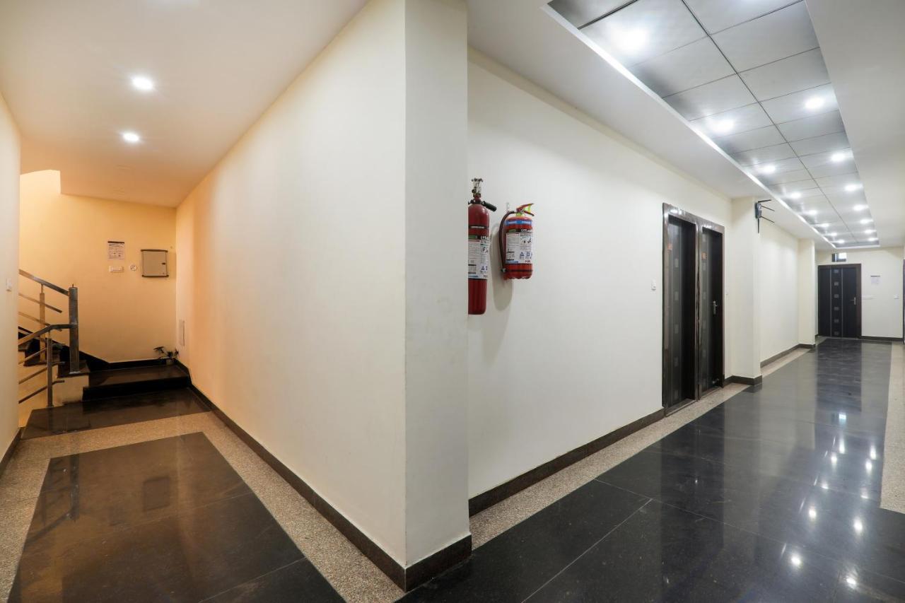 מלון Bijnaur Oyo Flagship Krishna Regency Near Chaudhary Charan Singh International Airport מראה חיצוני תמונה