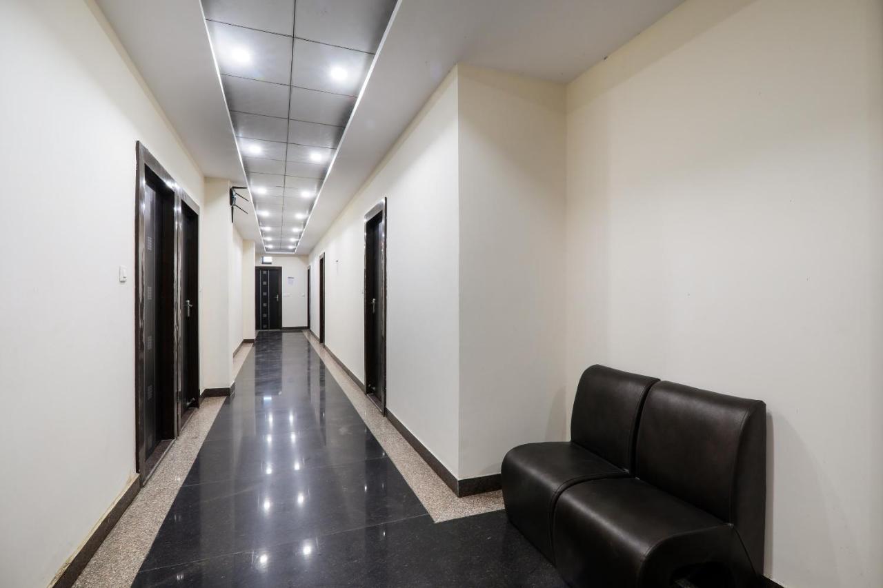 מלון Bijnaur Oyo Flagship Krishna Regency Near Chaudhary Charan Singh International Airport מראה חיצוני תמונה