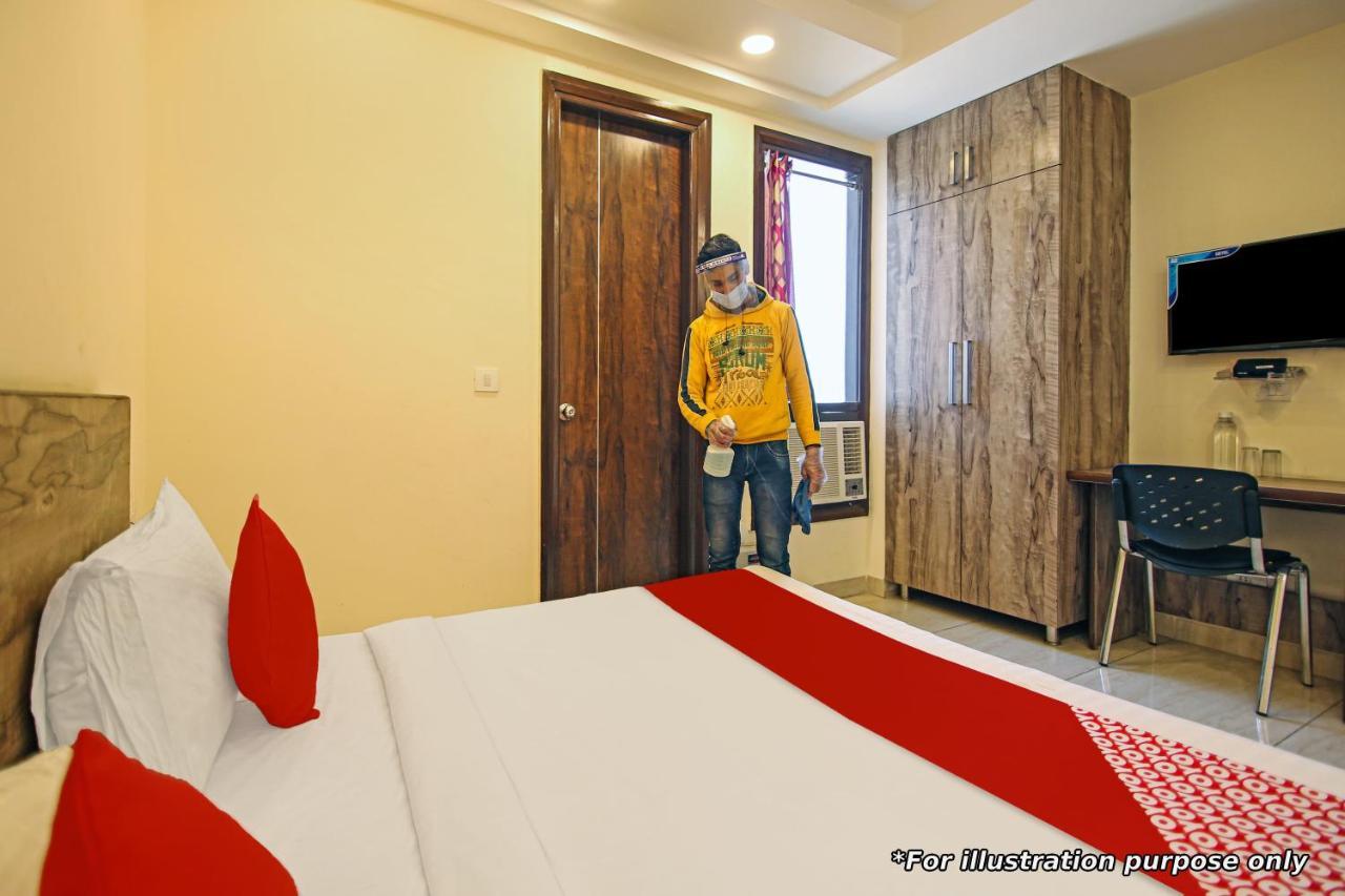 מלון Bijnaur Oyo Flagship Krishna Regency Near Chaudhary Charan Singh International Airport מראה חיצוני תמונה